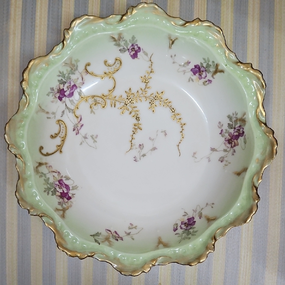 Green and White Porcelain Dinnerware with Gold Trim